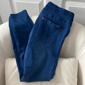 Women’s Bebe jean leggings